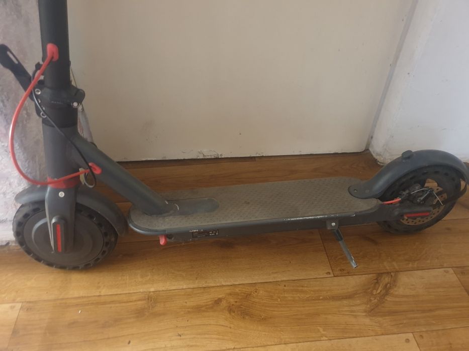 Sprzedam hulajnogę elektryczną