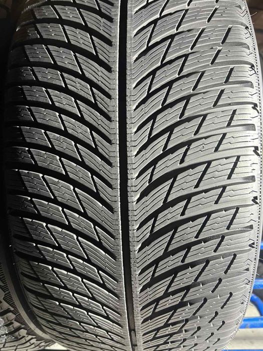 295/35/21+265/40/21 R21 Michelin Pilot Alpin 5 4шт зима