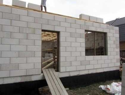 Професійна кладка цегли, газоблоку, керамоблоку