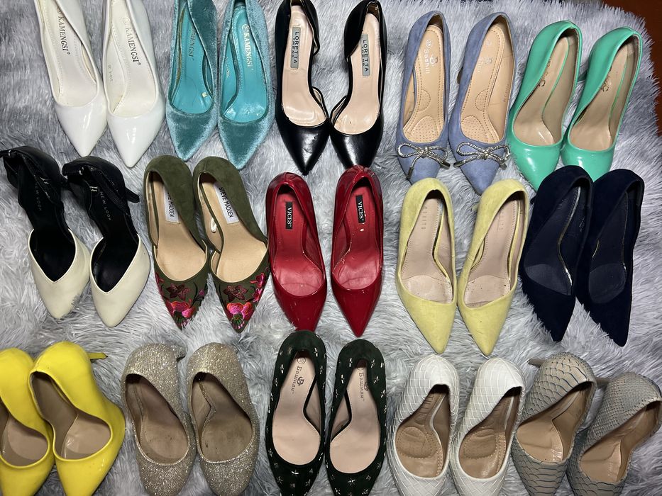 Модельне взуття все 35-36 розміру