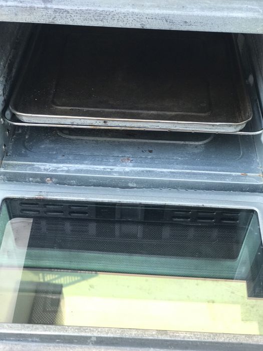 Forno electrico em bom estado de bancada