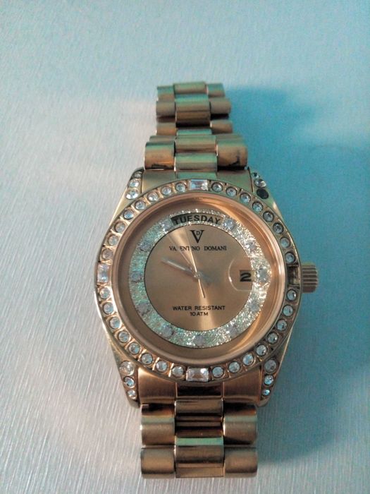 Продам мужские часы VALENTINO DOMANI Water Resistant