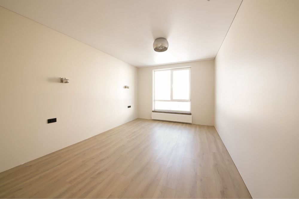 Продаж будинку дуплекс з ремонтом