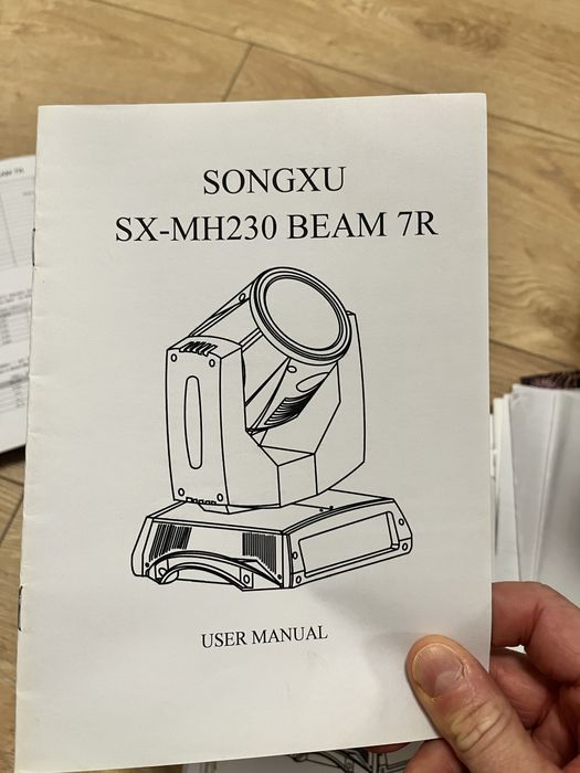 Moving head BEAM 230 7R