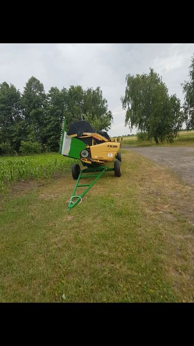 Ріраковий стіл на жатку флекс