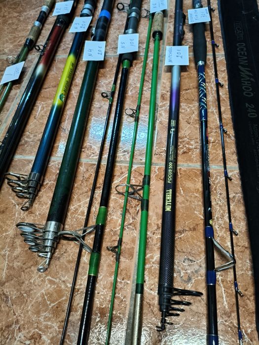 Vendo estas canas de pesca cada uma tem o seu preço