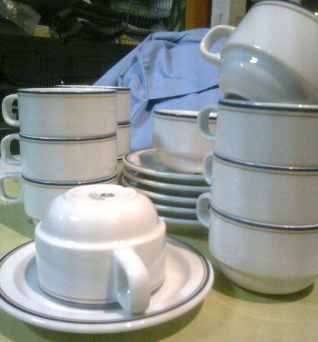 Six new 150 ml hotel cups64862278227842125