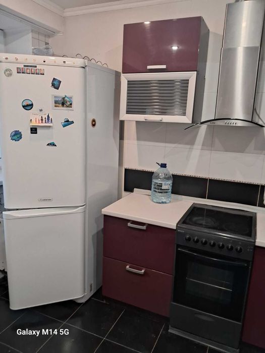 продам холодильник на запчасти НОРД