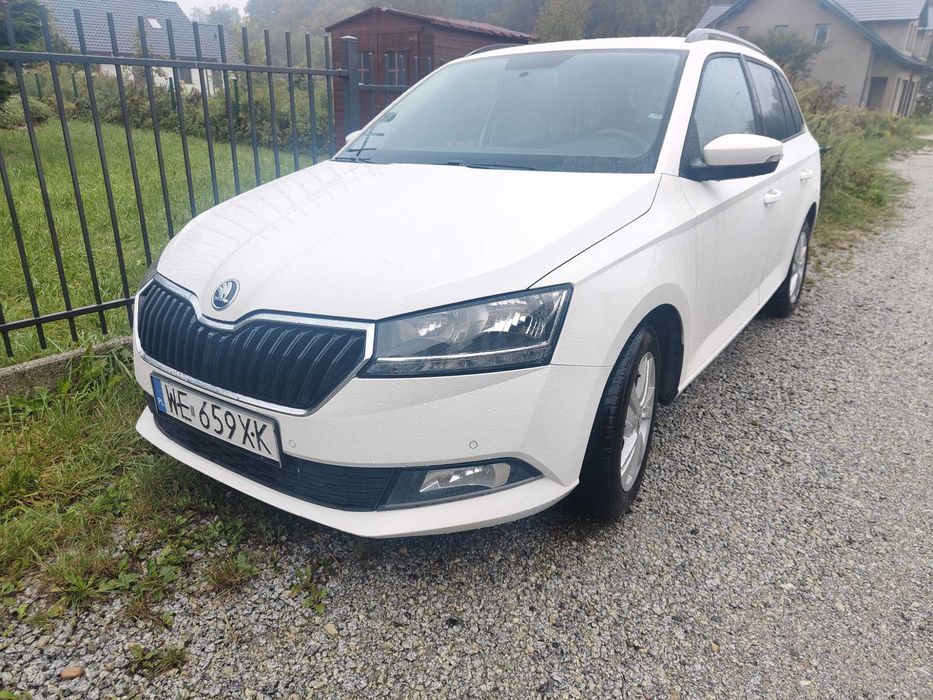 Wynajem auta samochodu Wynajmę auto samochód Auto na wynajem Fabia