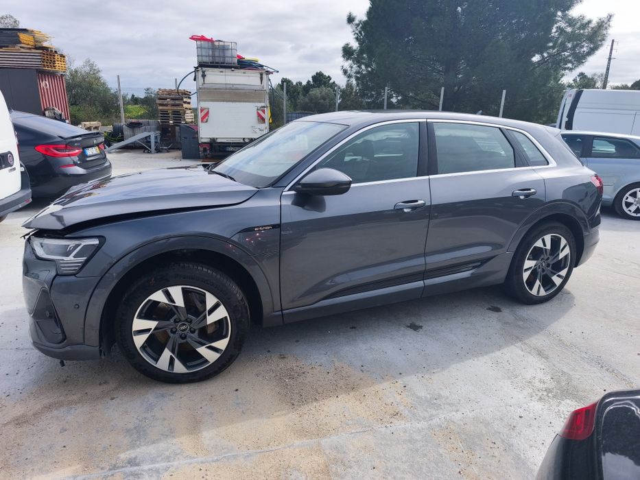 Audi e-tron 55 100% eléctrico