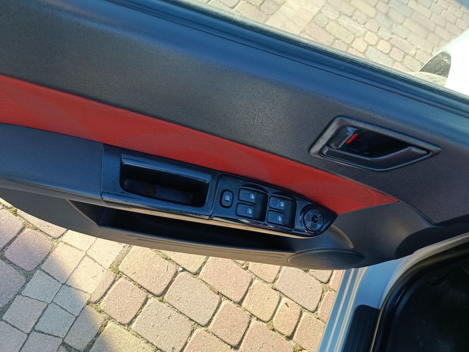 Hyundai Getz 1.4 (97KM)-03.2007