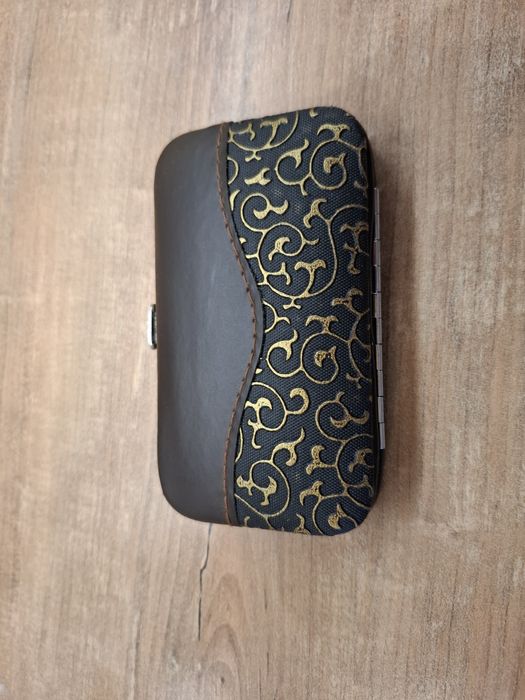 Дорожные маникюрные наборы