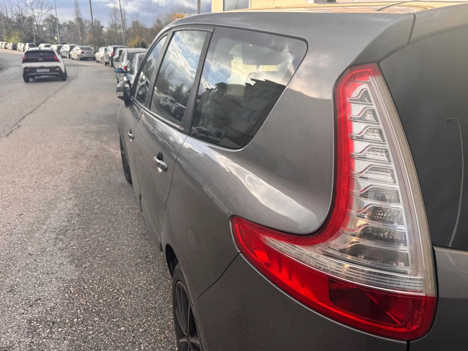 Renault secnic 2014 - 7 ligares