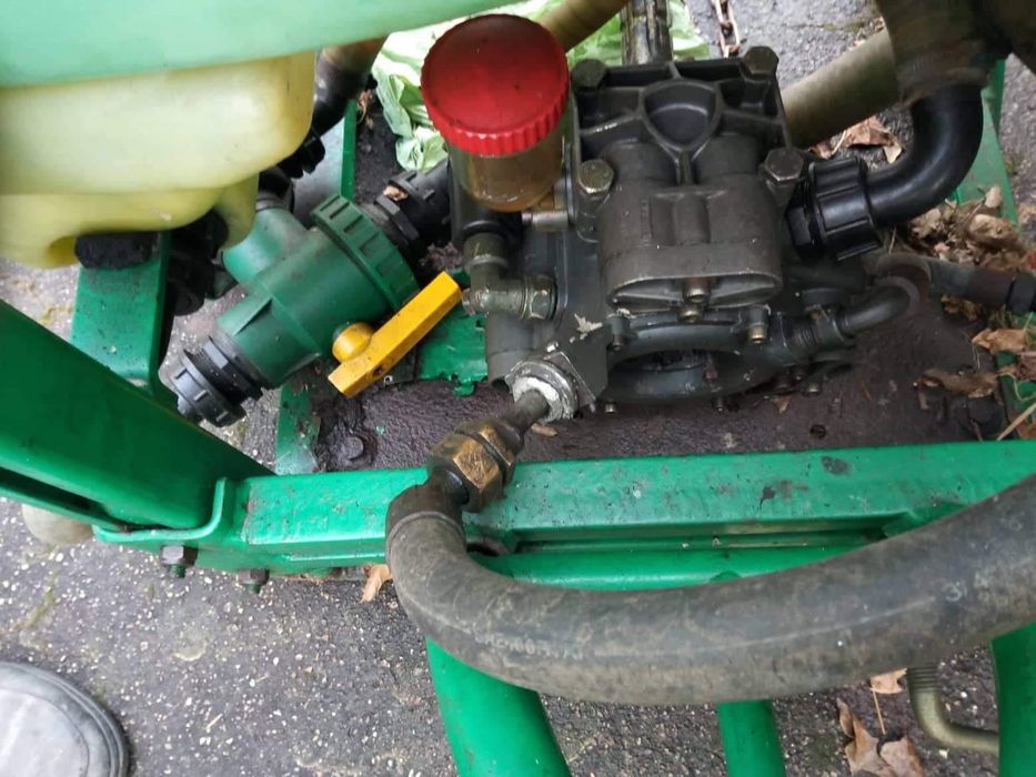 Motocultivadora e Alfaias Agrícolas