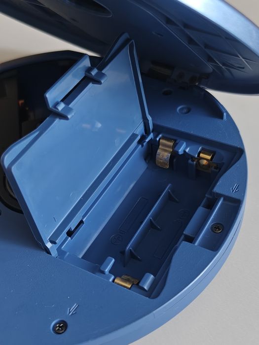Discman Sony D-NE700 zestaw