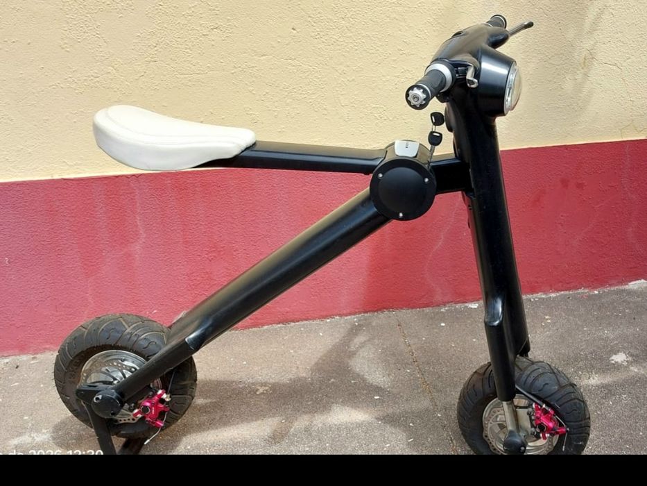Scooter eletrica - Scoolbe AT3