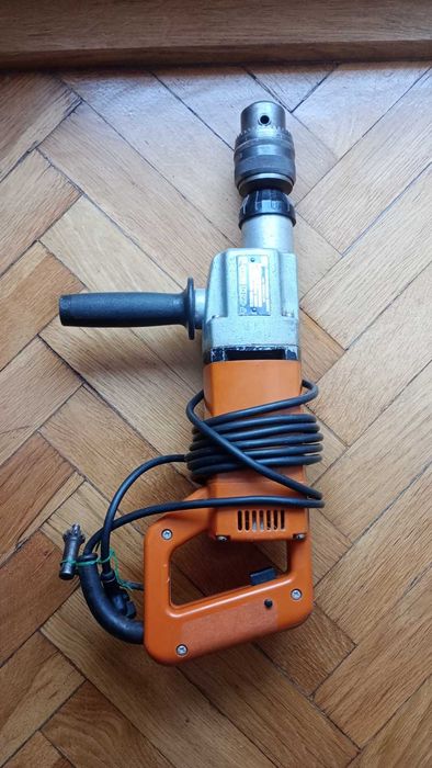 Eibenstock/DDR 9405 Veb Elektrowerzugbau 625W udar mechaniczny,obroty 2 zakresy,sprawna i ładna.
