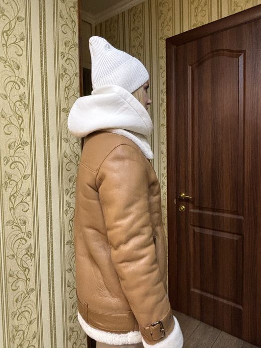 Дублянка жіноча, коричнева