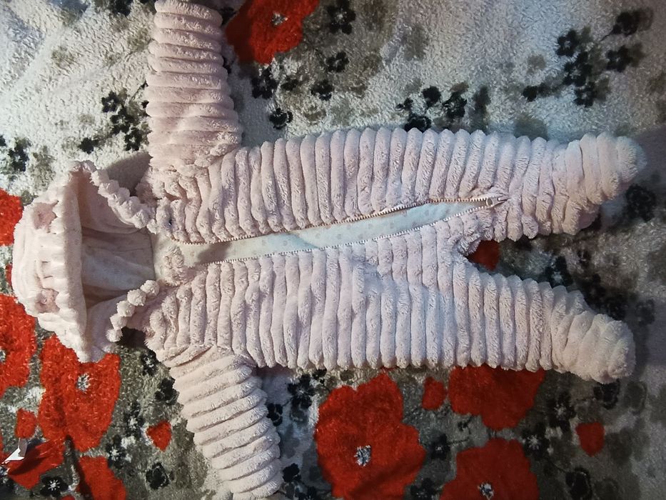 Комбінезон для дівчинки