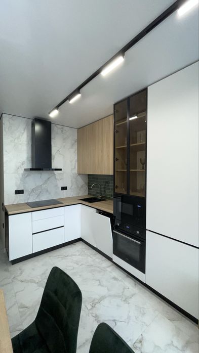 Здам 1 к ЖК Лісопарковий