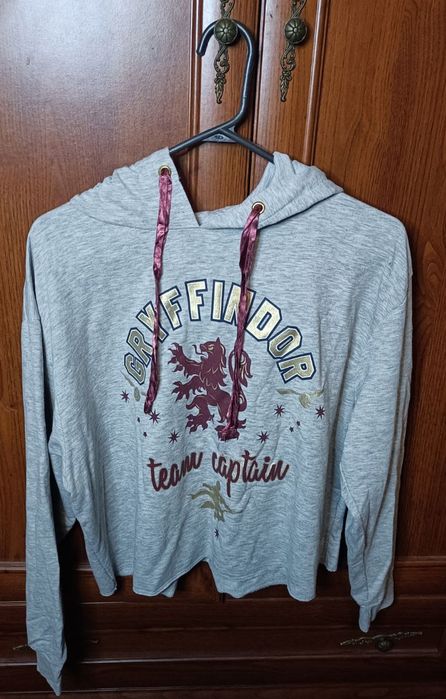 Футболка с рукавами и капюшоном. Гриффиндор