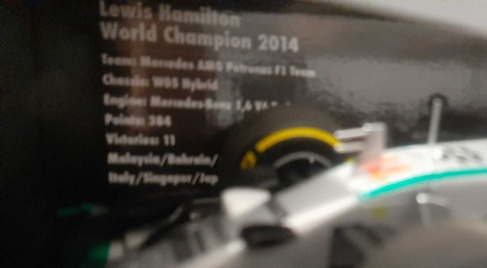 Lewis Hamilton Mercedes W05 2014 F1 Minichamps 1:18