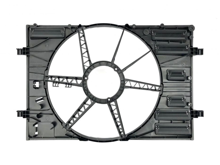 Obudowa wentylatora chłodnicy Volkswagen Arteon 2017-
