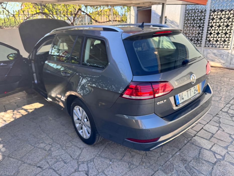 VW Golf Variant 1.6