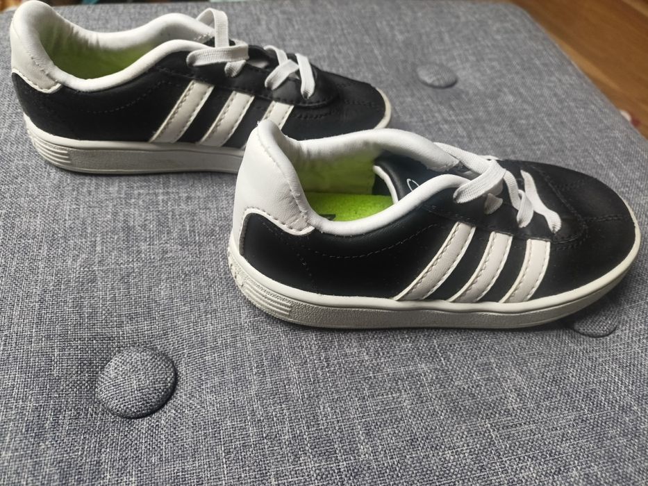Buty ADIDAS NEO, kolor czarno - biały, rozmiar 25