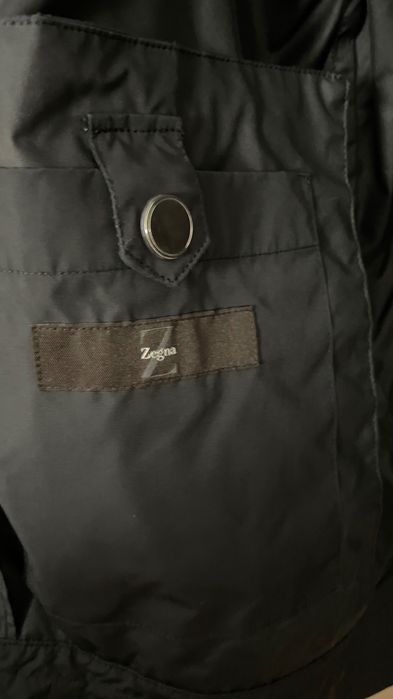 Blusao Zegna preto usado uma vez