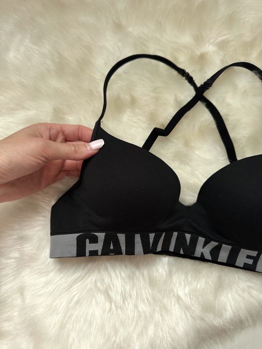 Чорний бюстгалтер Calvin Klein