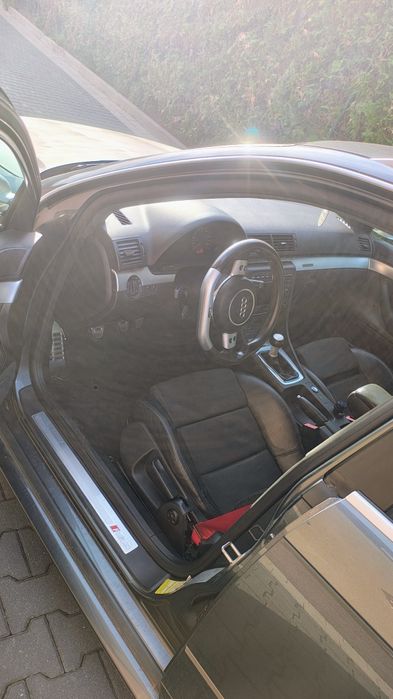 Audi RS4 B7 4.2 V8 FSI Avant