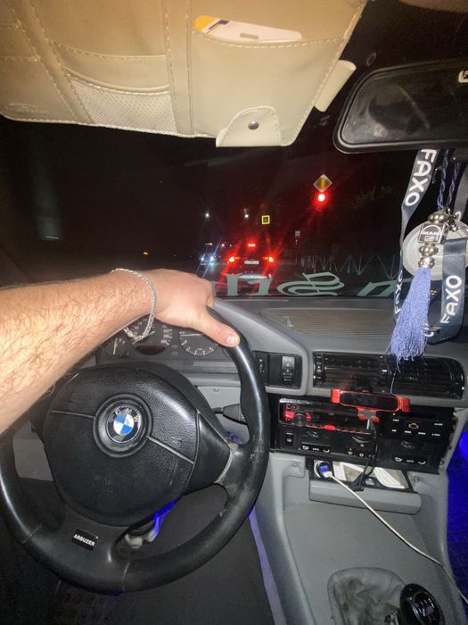 Продам легенду BMW e34