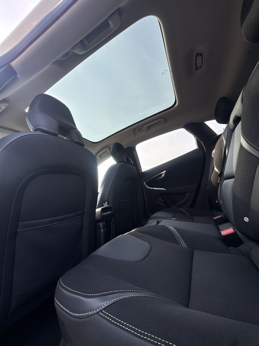 Volvo V40 1.6 Diesel 2012 Led/Kamera cofania/Oryg.