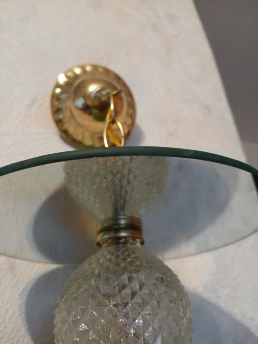 Lampa z kryształkami