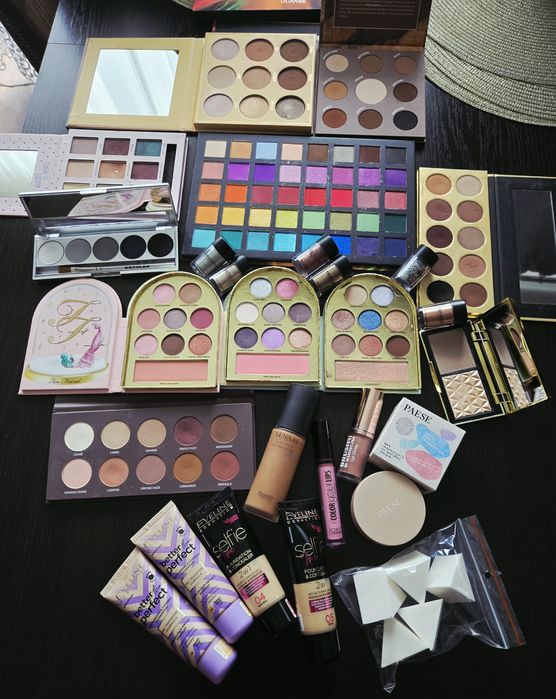 Zestaw kosmetyków 21 elementów Mac Affect Pease Kobo