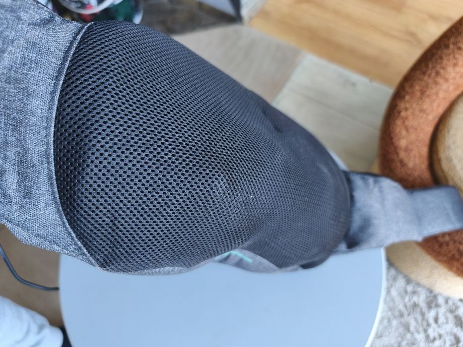 Masażer karku pleców ramion