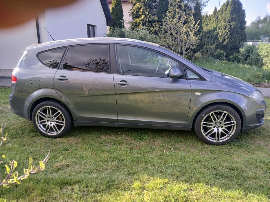 Seat Altea XL 2012 1.6 diesel automat