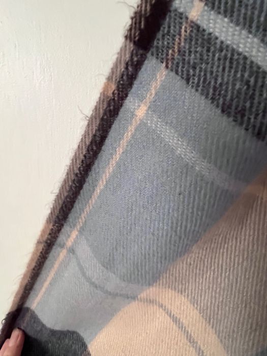 Stylowy, ciepły szalik