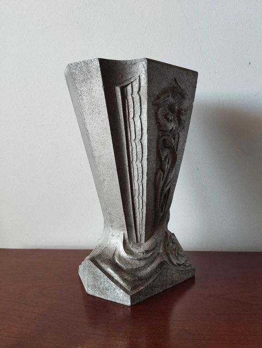 Vaso Alumínio Fundido Francês Art Deco