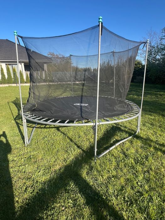Trampolina ogrodowa