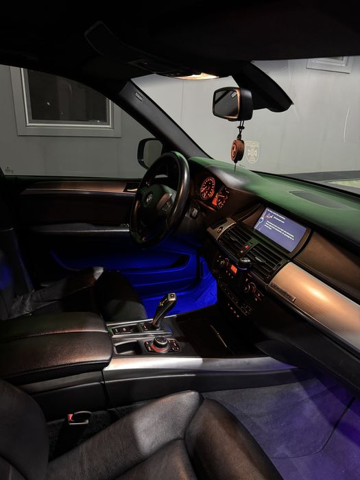 Особисте BMW X5 в ідеальному стані !!!