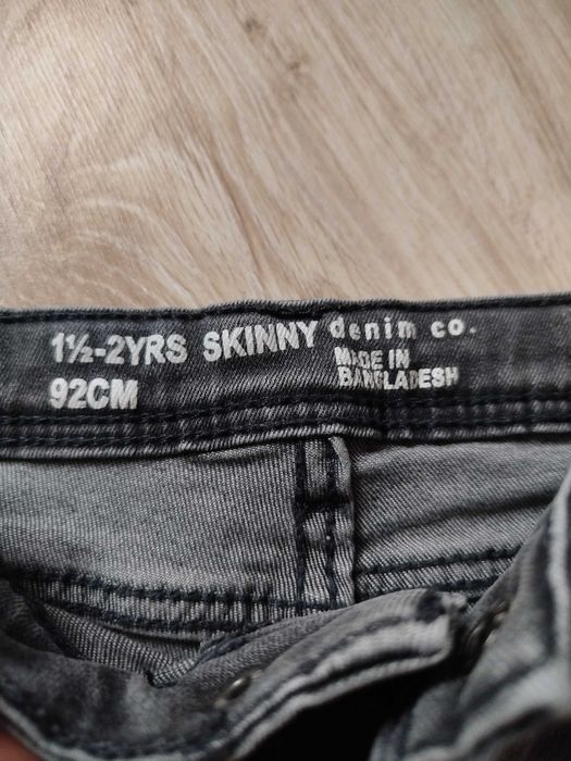 spodnie jeans Skinny rozm. 92