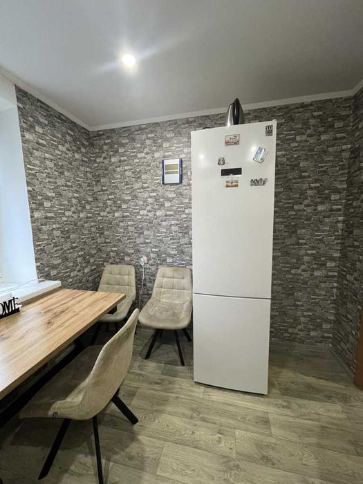 2-к квартира 49 м², Браїлки,ремонт, цегляний будинок, меблі+техніка