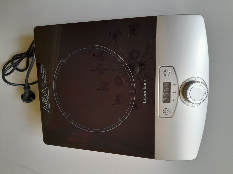 Настольная плита электрическая индукционная LIBERTON LIC-2052
