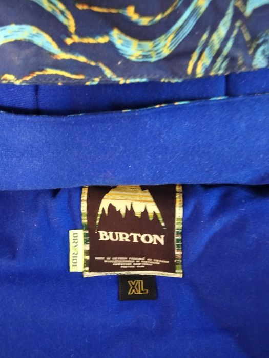 Продаю жіночий спортивний комтюм Burton