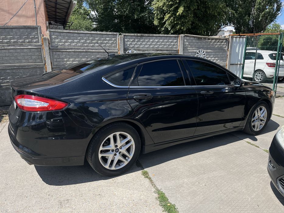 Продам  Ford Fusion