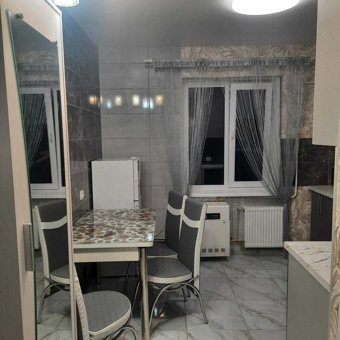 Сучасна Квартира Подобово Посуточно Почасово . Кагарлик.