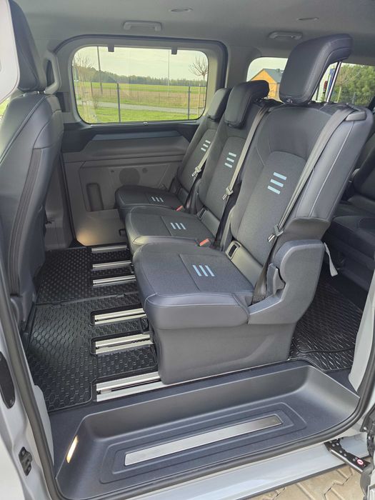 Wynajem BUS 8os. FORD MK2 TOURNEO ACTIVE Automat L2 170KM 2025 4x4