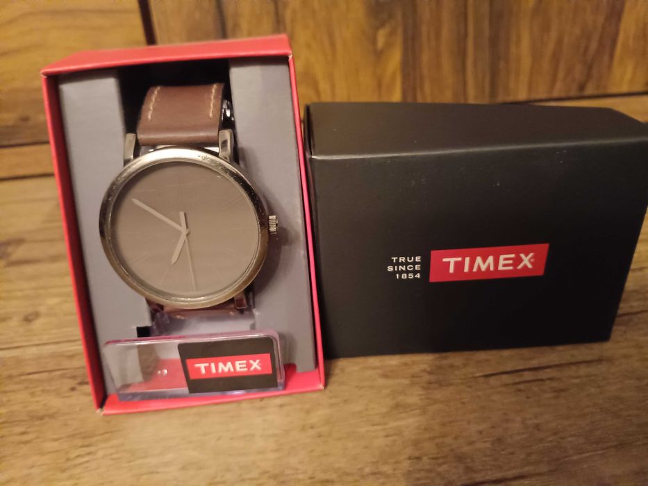 Timex Modern Easy Reader T2N795 zegarek